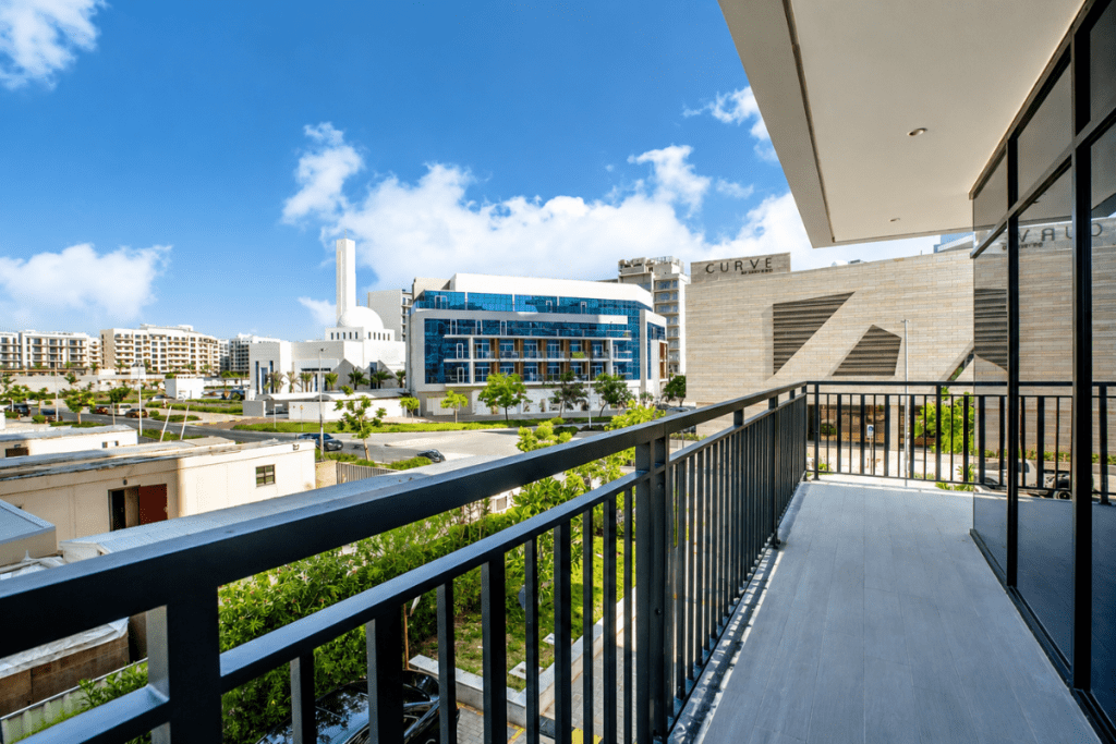 Rental yield vs capital appreciation in Dubai